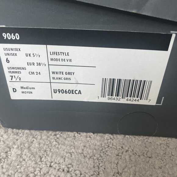 New In Box Balance 9060 Suede Pack - Sea Salt/Concrete/Silver U9060ECA 7.5W / 6M - Picture 10 of 11
